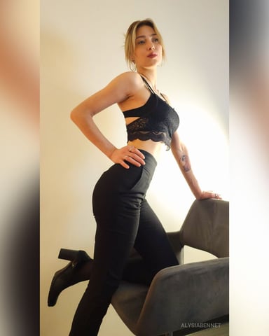 AlysiaBennet photo