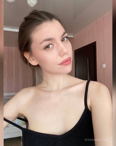 IvyCharnoski photo