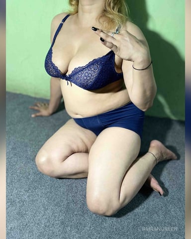 SairaNureen foto