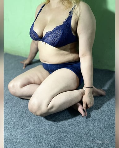 SairaNureen foto