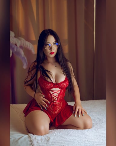 KaterineMoon photo