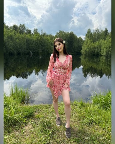BellaSavage foto