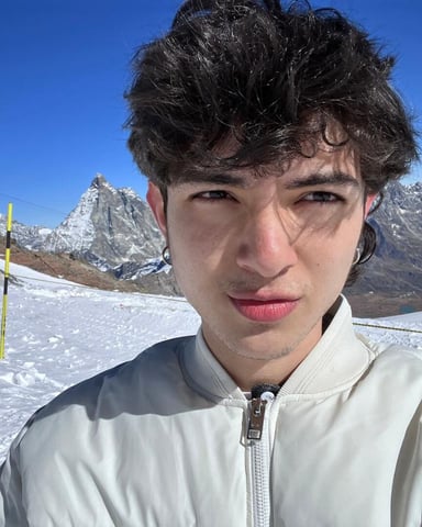ElliotFontaine photo 22