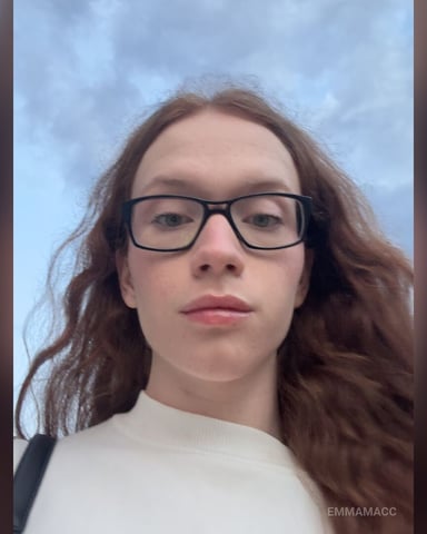 EmmaMacc photo