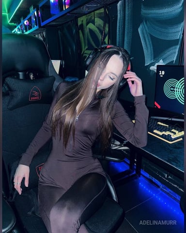 AdelinaMurr Foto