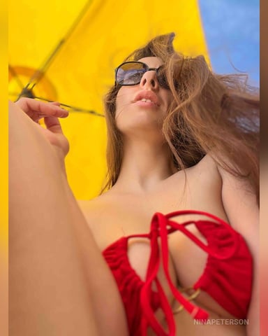 NinaPeterson photo