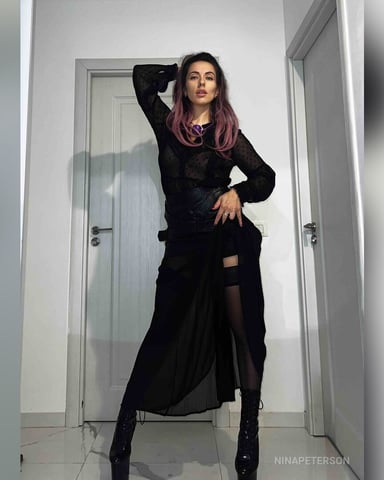 NinaPeterson photo