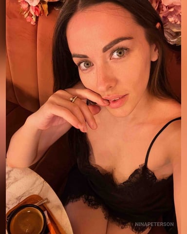 NinaPeterson photo