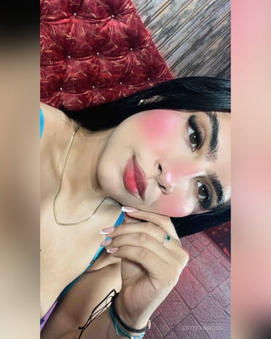 EstefaniRous photo