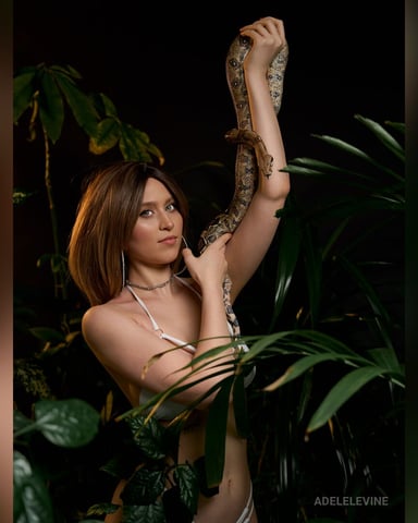 AdeleLevine photo