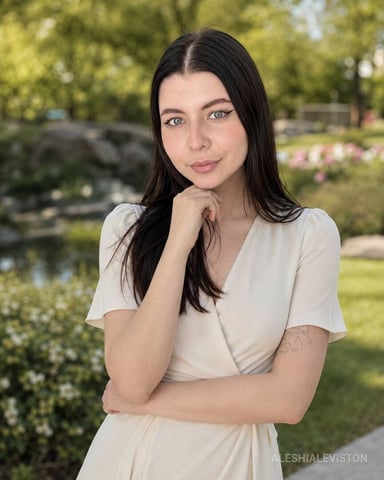 AleshiaLeviston photo