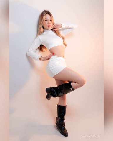 AllysonRose photo