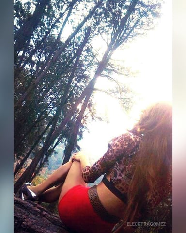 ElecktraGomez foto