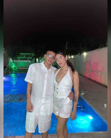 SophiaAndEthan foto