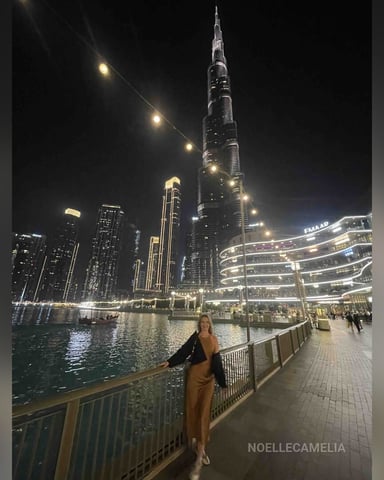 NoelleCamelia foto