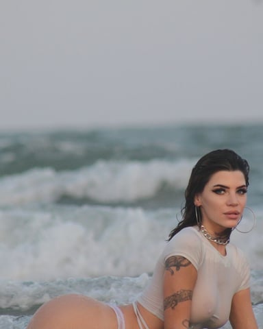 LexiHovard photo