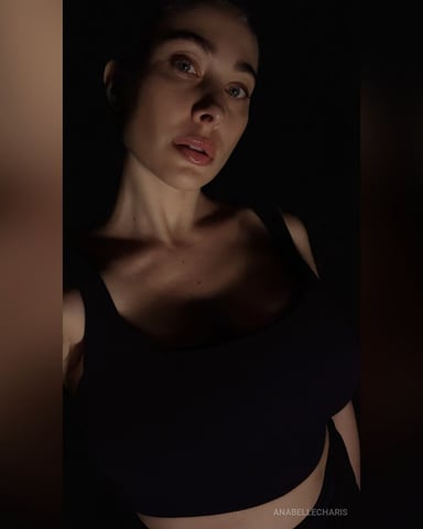 AnabelleCharis photo