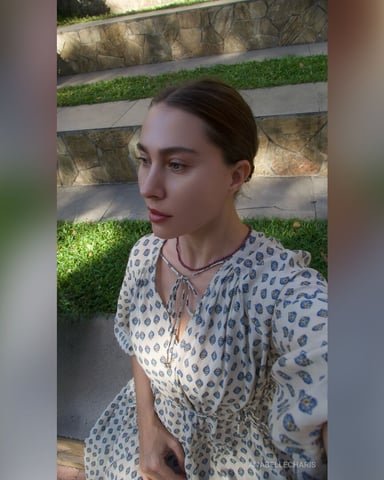 AnabelleCharis photo