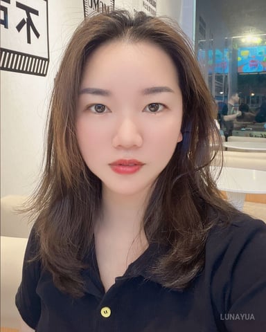 LunaYua, fotografie
