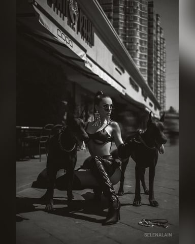 SelenaLain foto
