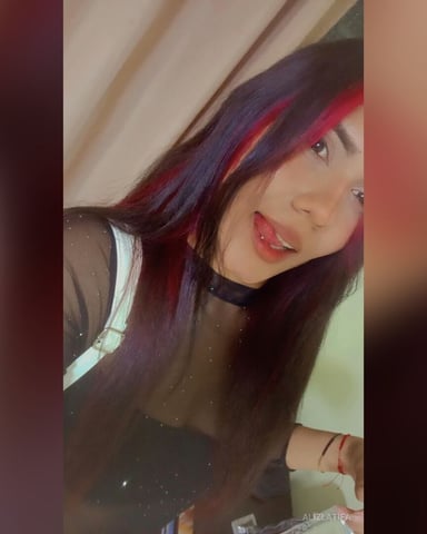 AlizLatifa Foto