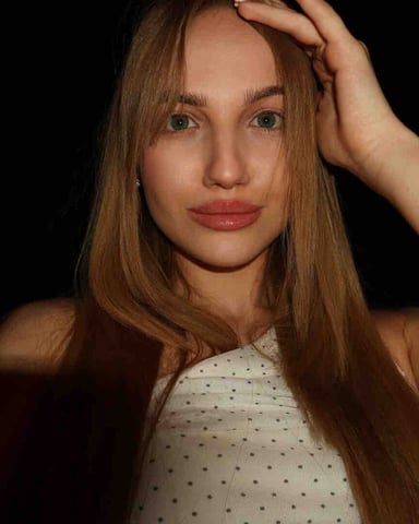 EmilyMontclaire photo