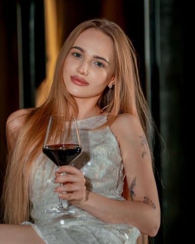 EmilyMontclaire photo