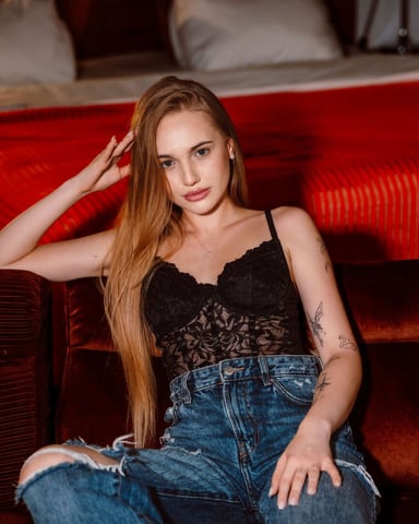 EmilyMontclaire photo