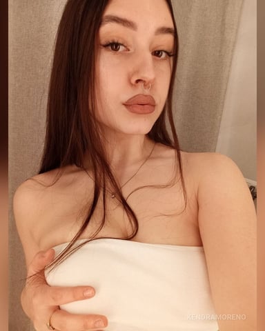 KendraMoreno foto