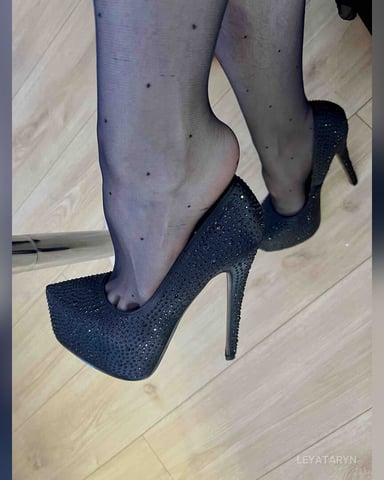 LeyaTaryn Foto