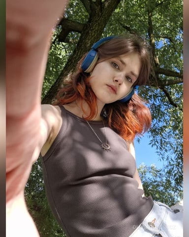 OliviaHurewicz photo