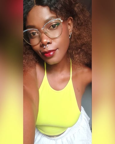 ZaiyaDew photo
