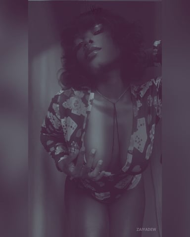 ZaiyaDew photo
