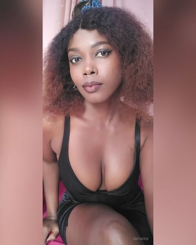 ZaiyaDew photo