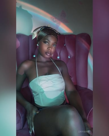 ZaiyaDew photo