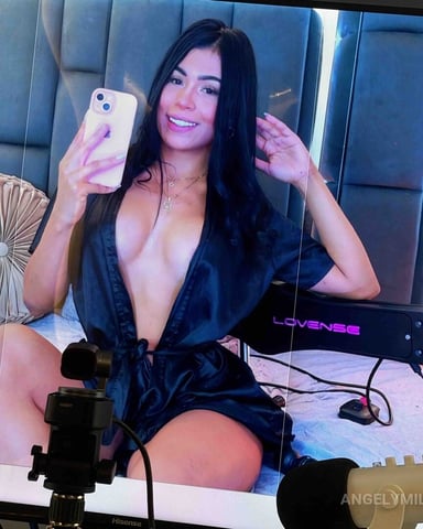 AngelyMiller Foto