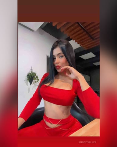 AngelyMiller Foto