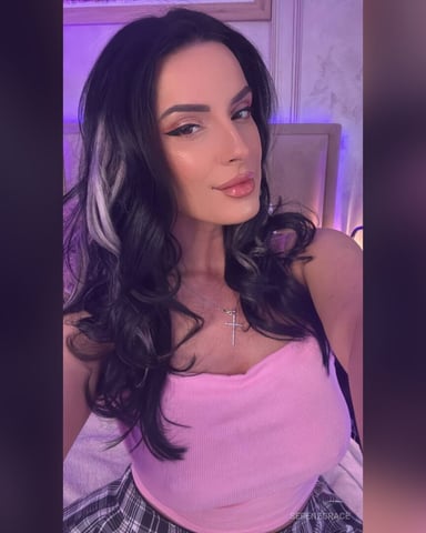 SereneGrace foto
