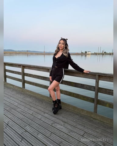 Maddy photo 90
