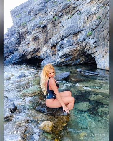 SelenaSelin foto