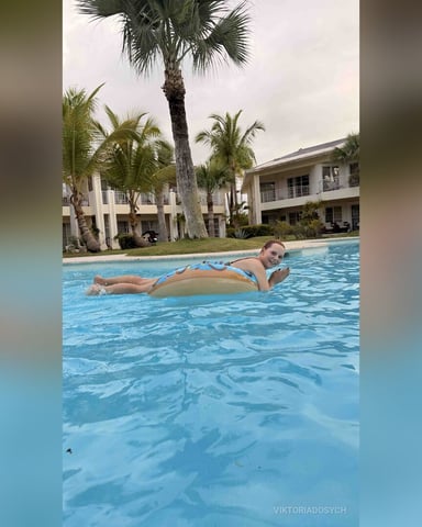 ViktoriaDosych foto
