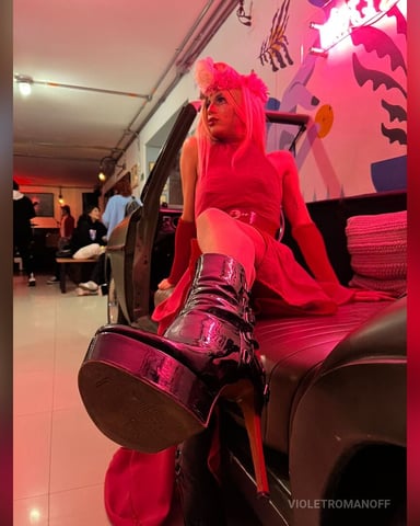 VioletRomanoff foto