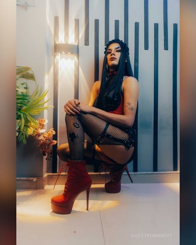 VioletRomanoff foto