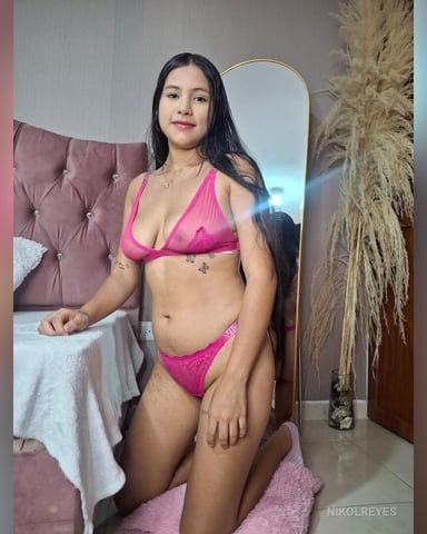 NikolReyes photo