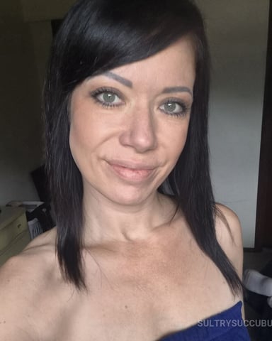 Sultrysuccubus foto