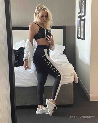 PeachyyBunnyy Foto