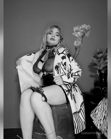 SarahYovera foto