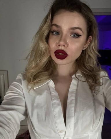 AsellaStars photo