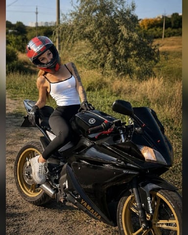 EveLux photo