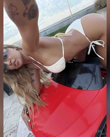 Lexi photo